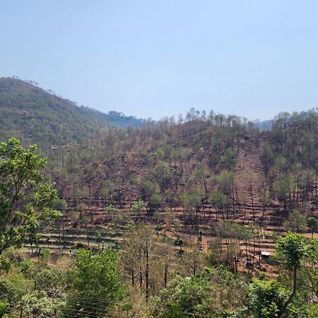 Hotel Royal Ark - Kasauli Eksteriør bilde