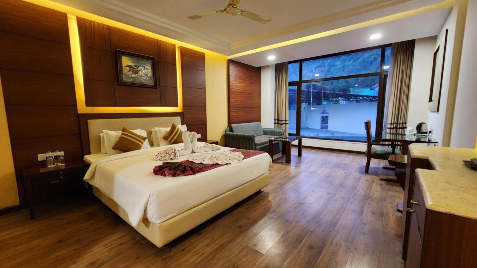 Hotel Royal Ark - Kasauli Eksteriør bilde