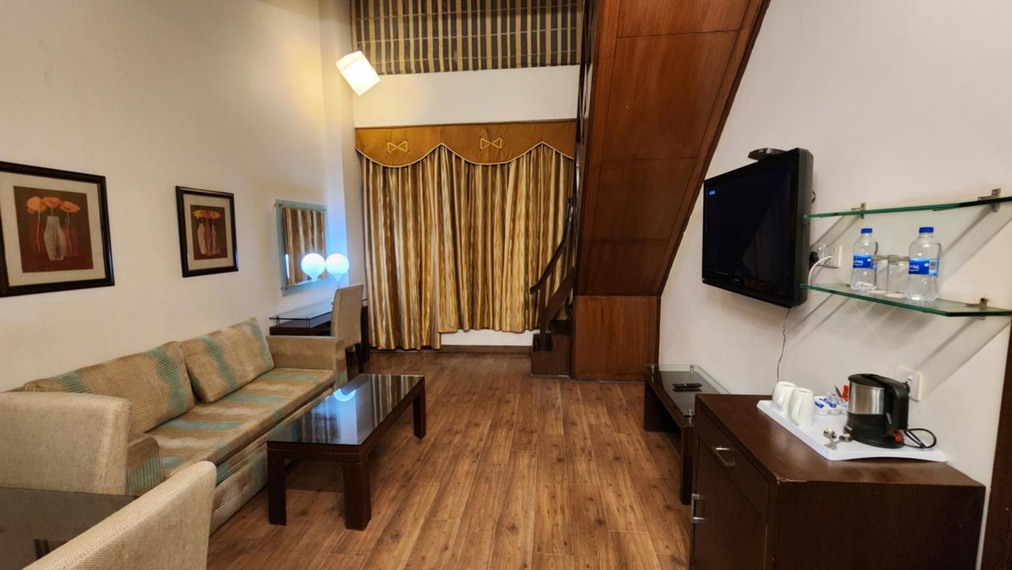 Hotel Royal Ark - Kasauli Eksteriør bilde