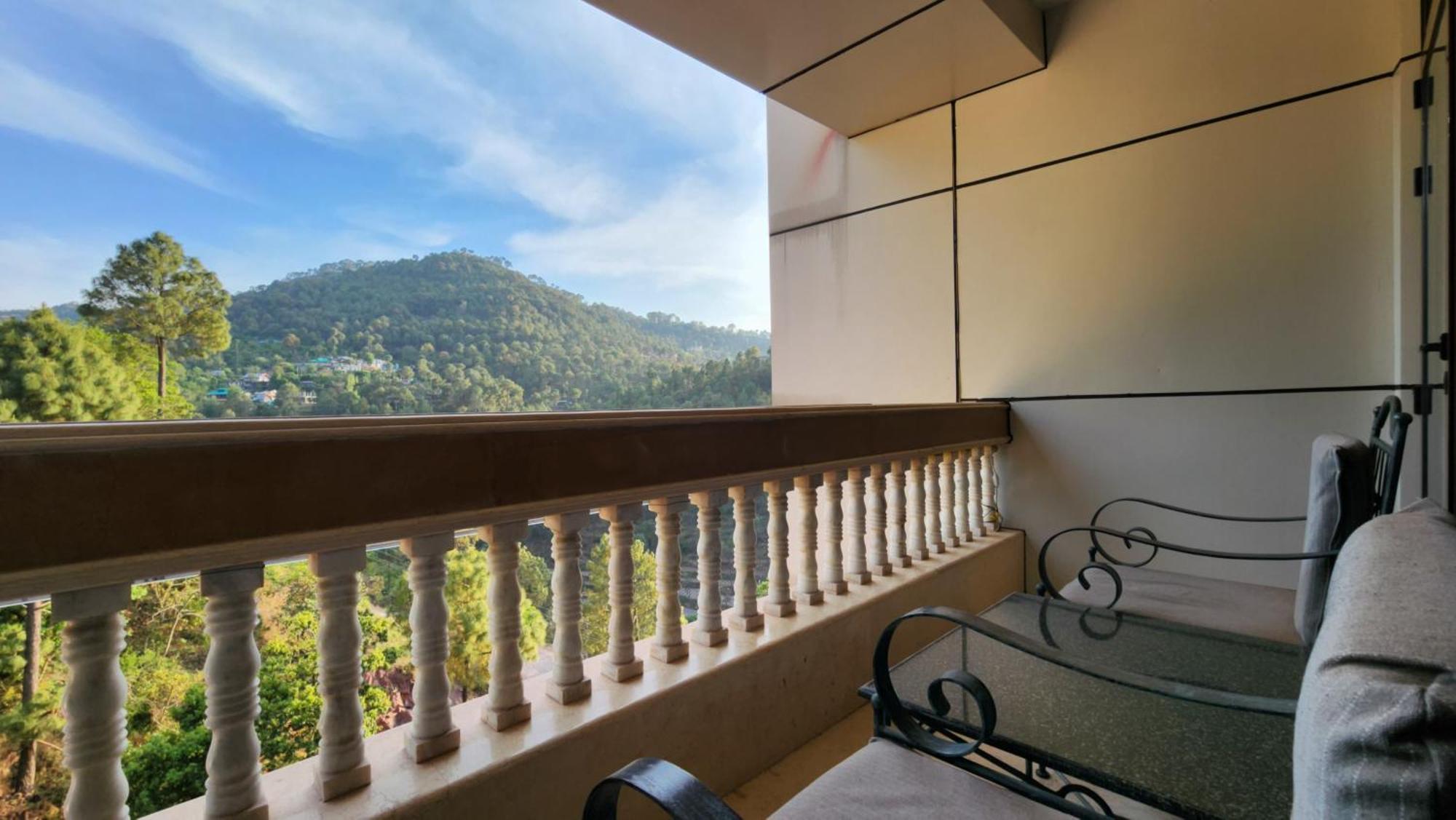 Hotel Royal Ark - Kasauli Eksteriør bilde