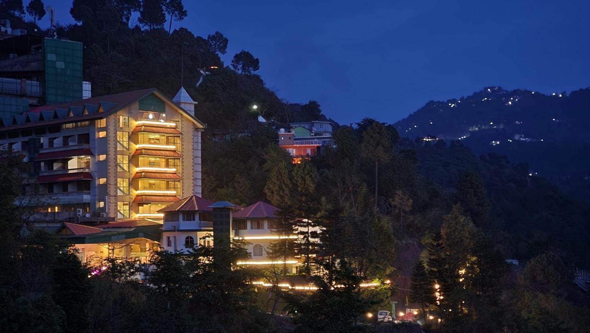 Hotel Royal Ark - Kasauli Eksteriør bilde